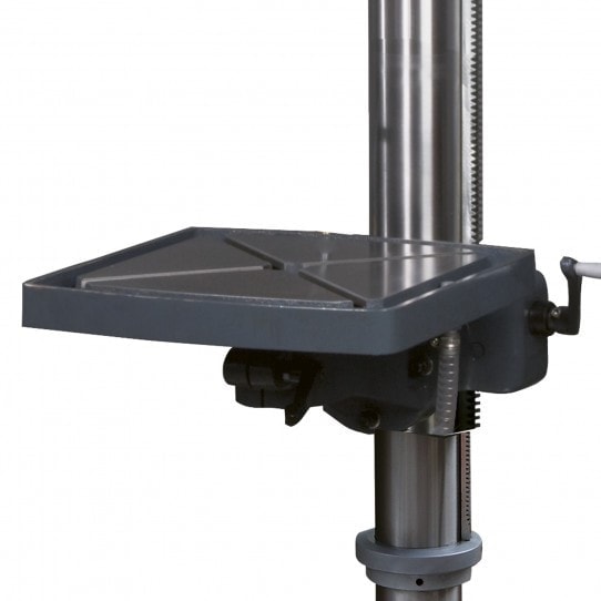 Perceuse à colonne Optimum DH 40GP. Table de perçage. Perceuse à colonne Optimum DH 40GP. Table de perçage.