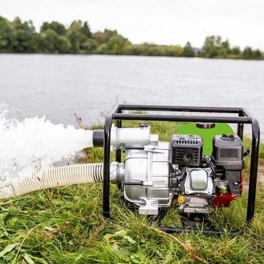 Pompe à eau chargée SWP 80 en action