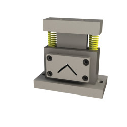 Outil de poinçonnage pour la découpe de cornières en acier Metallkraft