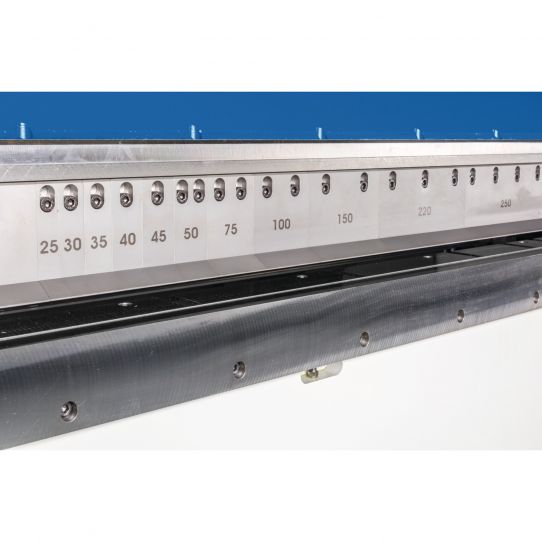 Plieuse motorisée type lourd Metallkraft MSBM 2520-70 PRO SH, détail 2 Plieuse motorisée type lourd Metallkraft MSBM 2520-70 PRO SH, détail 2