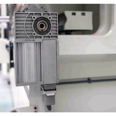 Presse plieuse hydraulique à commande CNC Metallkraft GBP-BASIC S 30100 Presse plieuse hydraulique à commande CNC Metallkraft GBP-BASIC S 30100