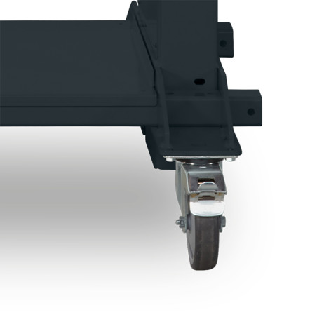 4 roulettes pivotantes compatibles avec la table de travail et d'assemblage AMT 505 en situation